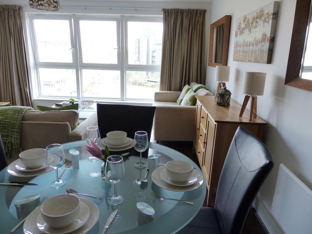 בסינגסטרוק Linx Apartments Skyline Plaza מראה חיצוני תמונה